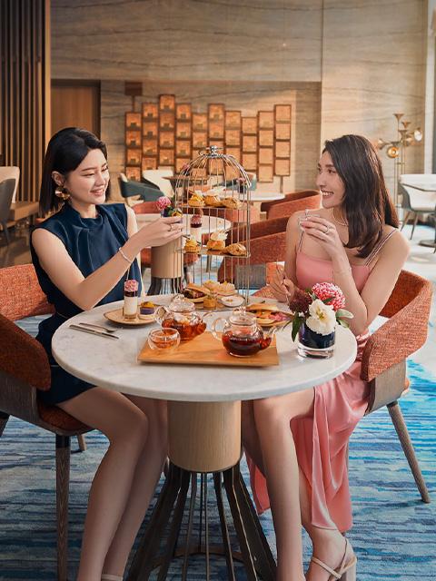 Attentive service - Creating a warm and relaxing ambiance