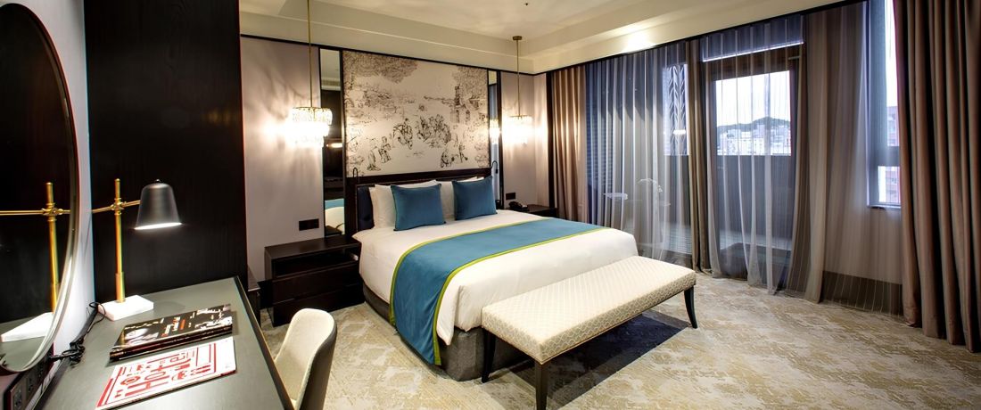 Just Palace Hotel, Neihu
