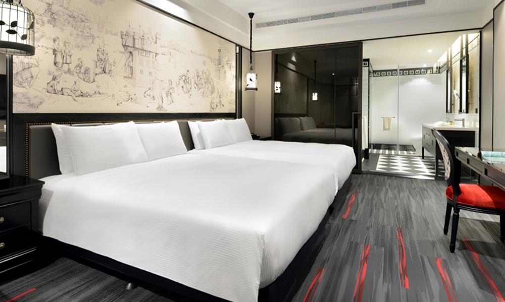 Deluxe Quadruple Room