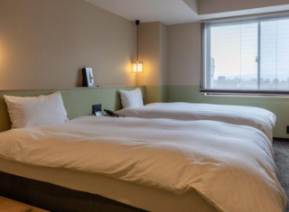 ALL_location_25G03_Y7g7QI2ecn